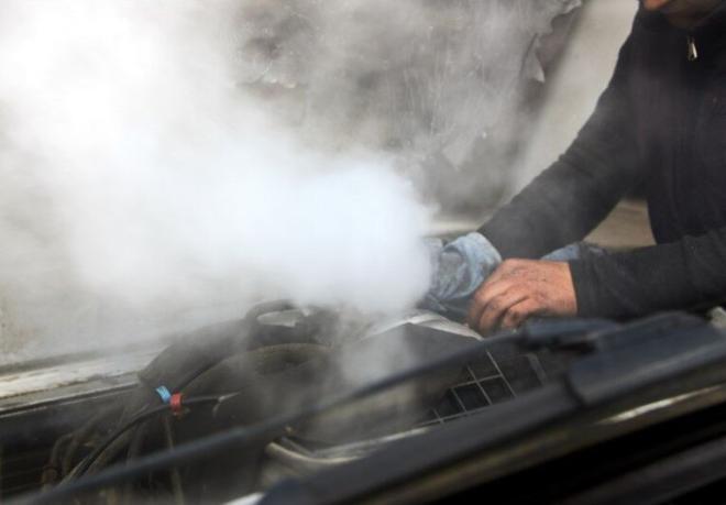 Temporary Fix for Overheating Car - Rick